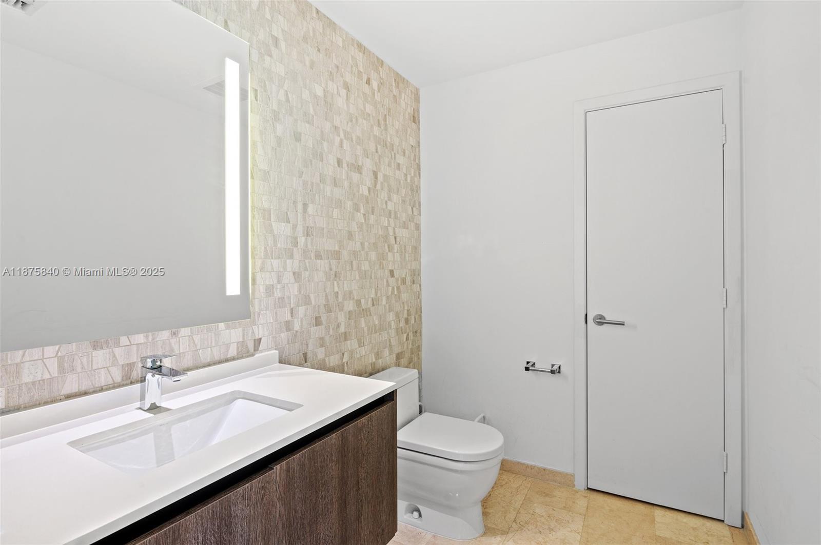 RISE CONDO - Residential Lease