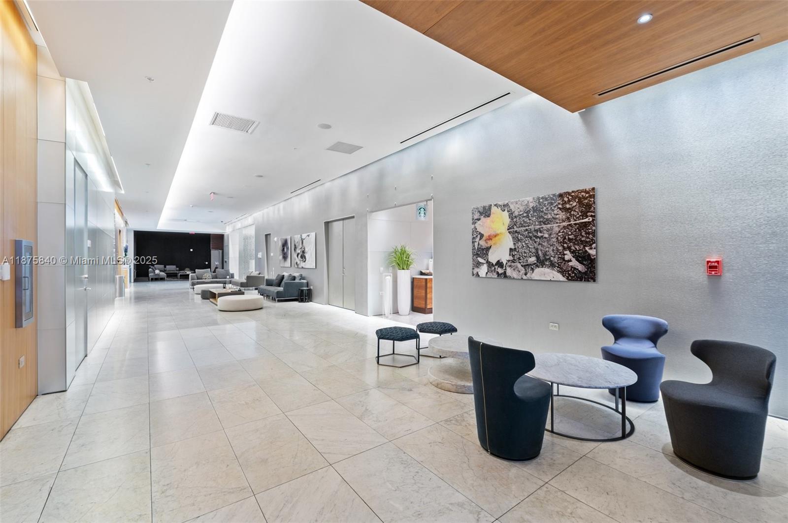 RISE CONDO - Residential Lease