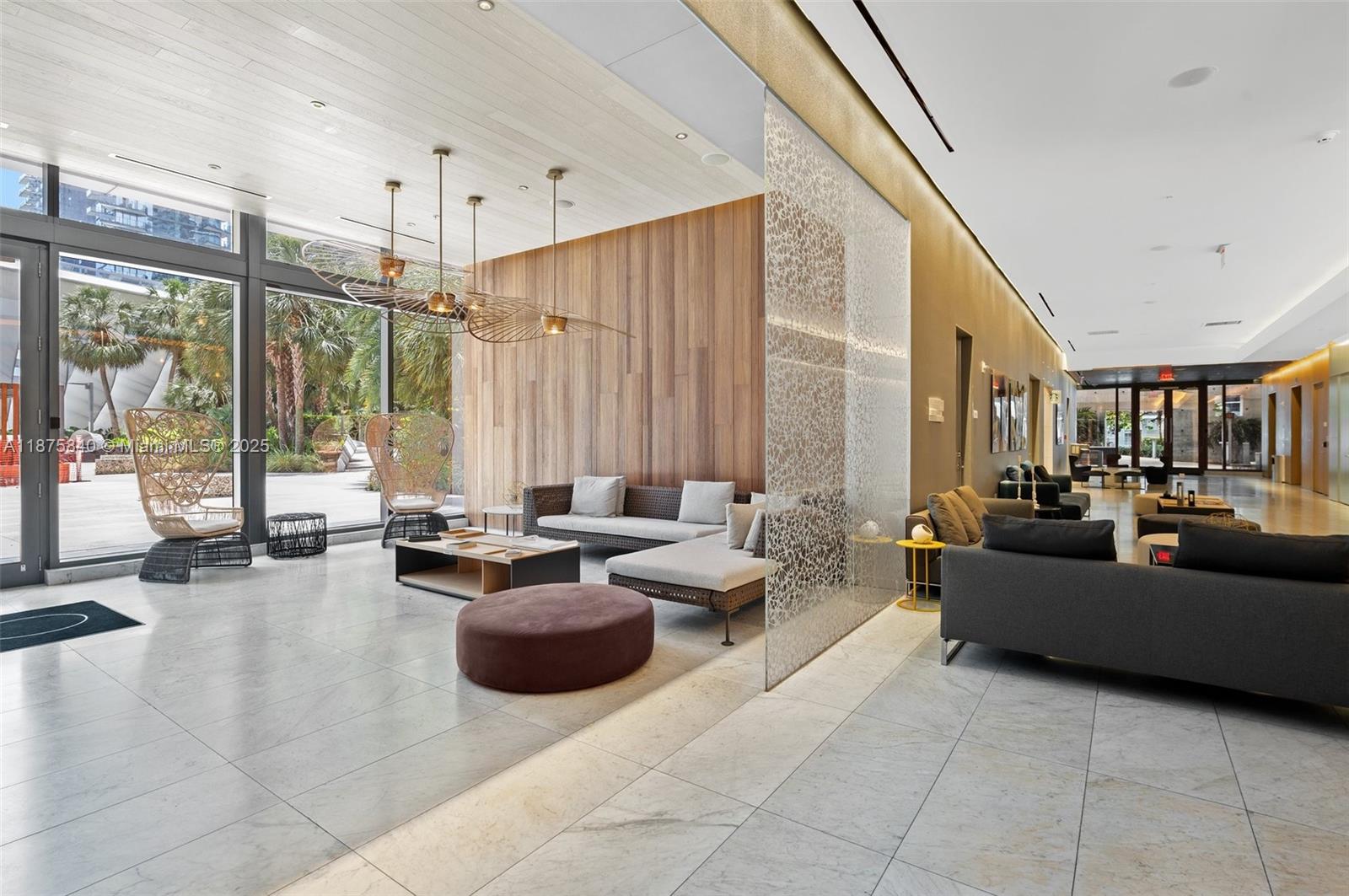 RISE CONDO - Residential Lease