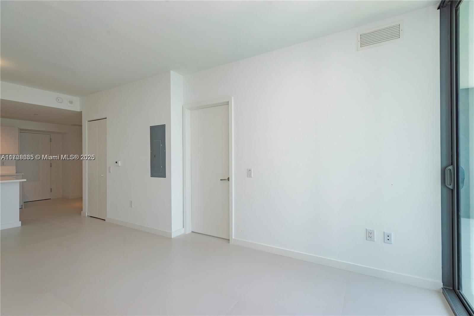 PARAISO BAYVIEWS CONDO - Residential