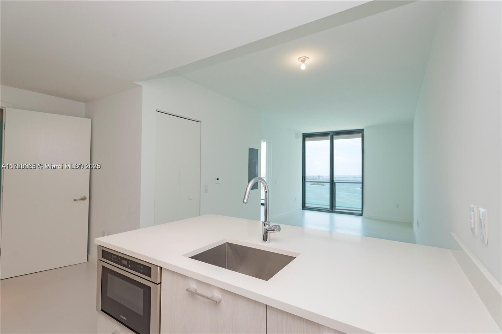 PARAISO BAYVIEWS CONDO - Residential