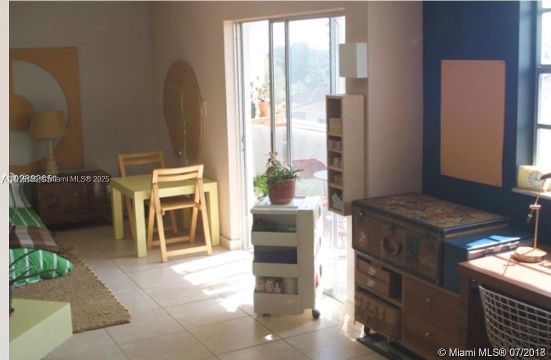 South Shore Condo - Residential Lease