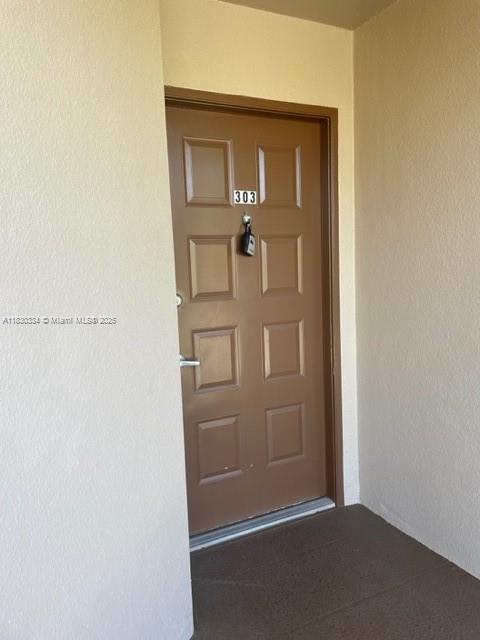 One bedroom and 1 and 1/2 bathrooms, A private balcony with a fabulous lake and golf court view. The unit es equipped with a washer and dryer inside. Basic internet and cable, water, sewer and trash are included.
