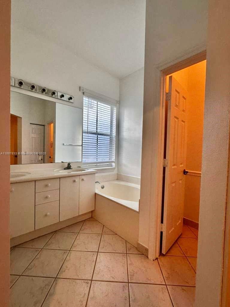 SECTOR 2- The Glades - Residential Lease