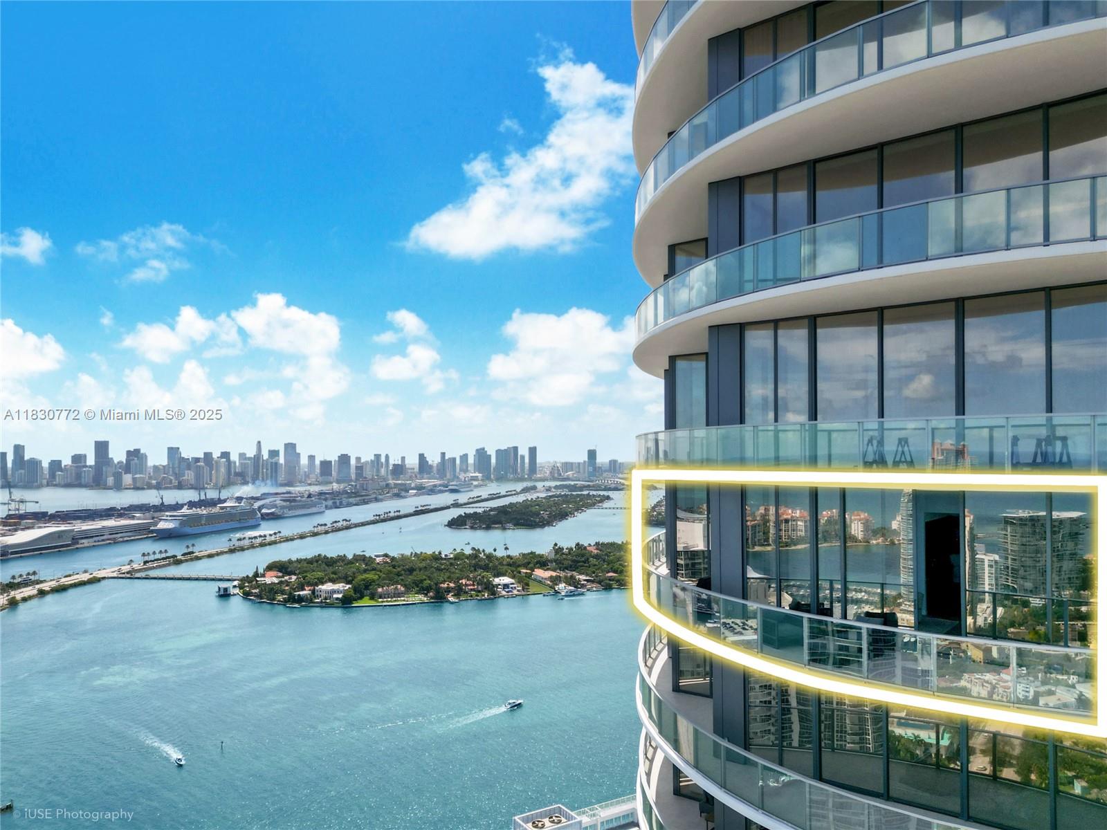 FIVE PARK CONDO - Residential