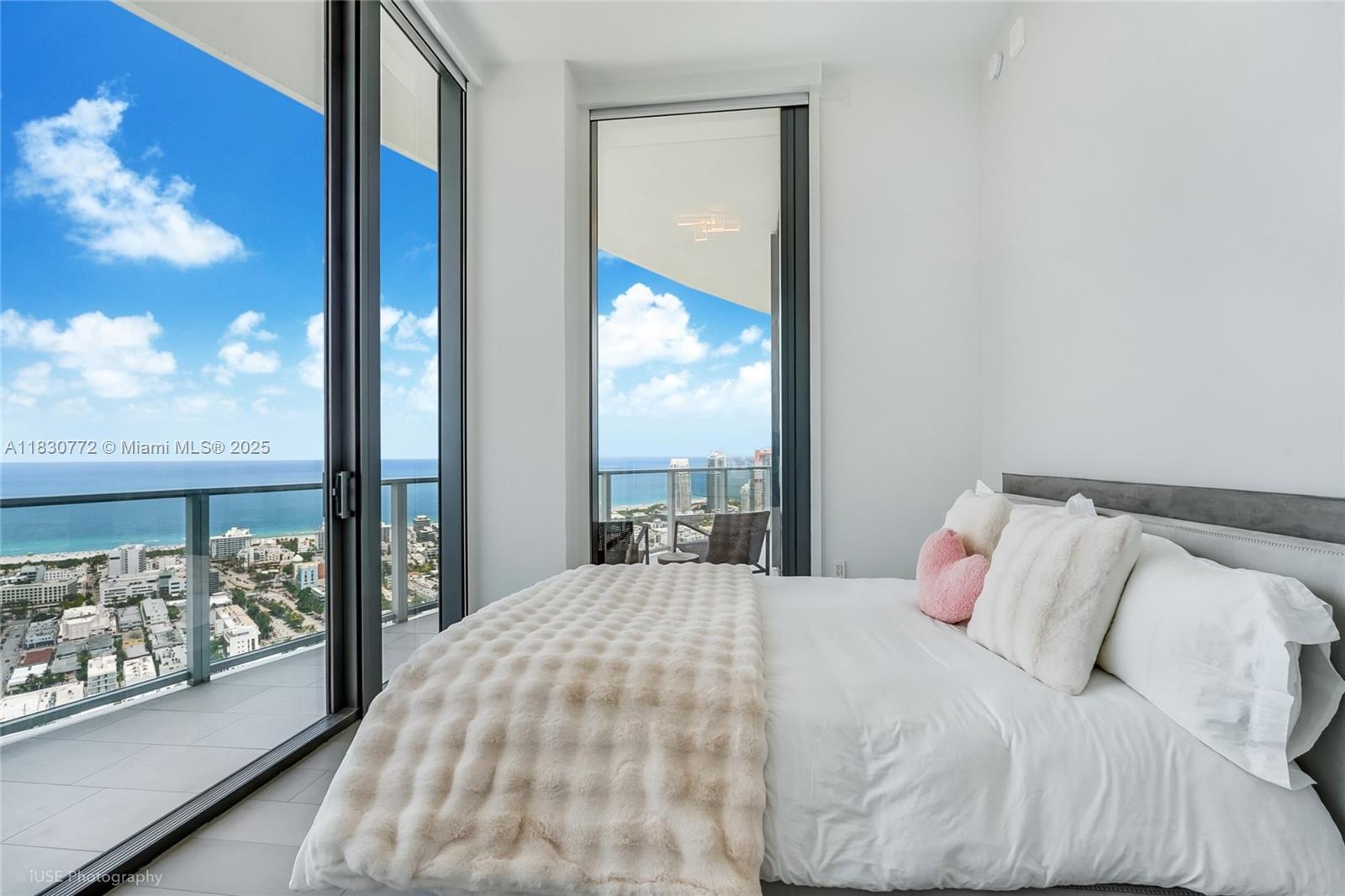 FIVE PARK CONDO - Residential