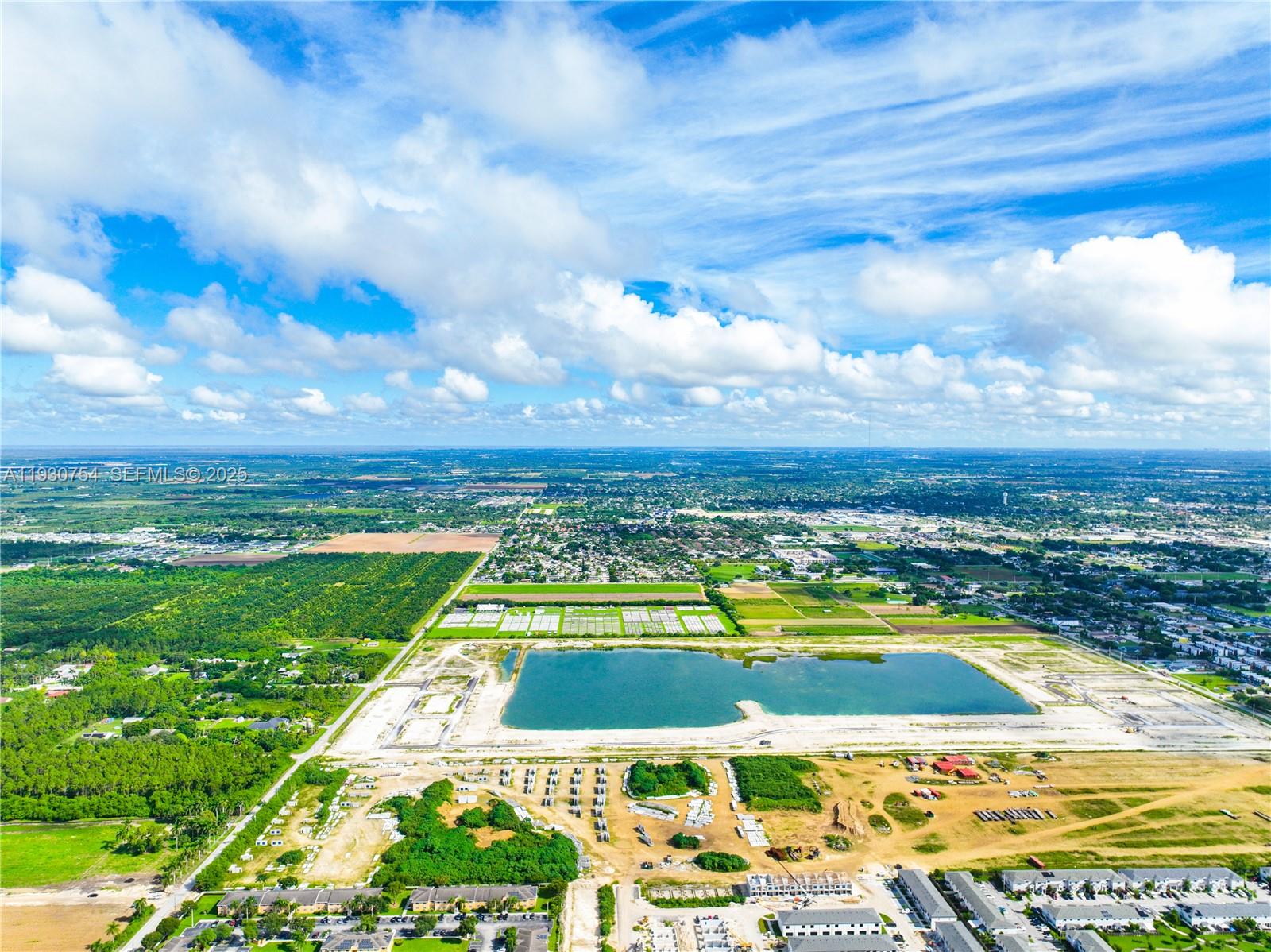 CENTURY PARK SQUARE - Residential