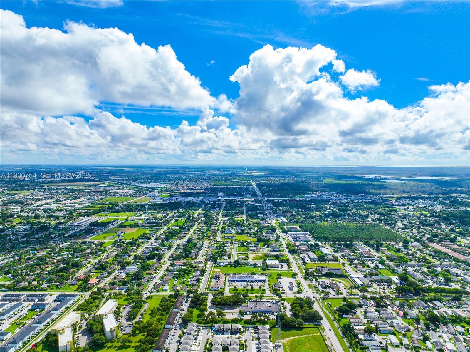 CENTURY PARK SQUARE - Residential