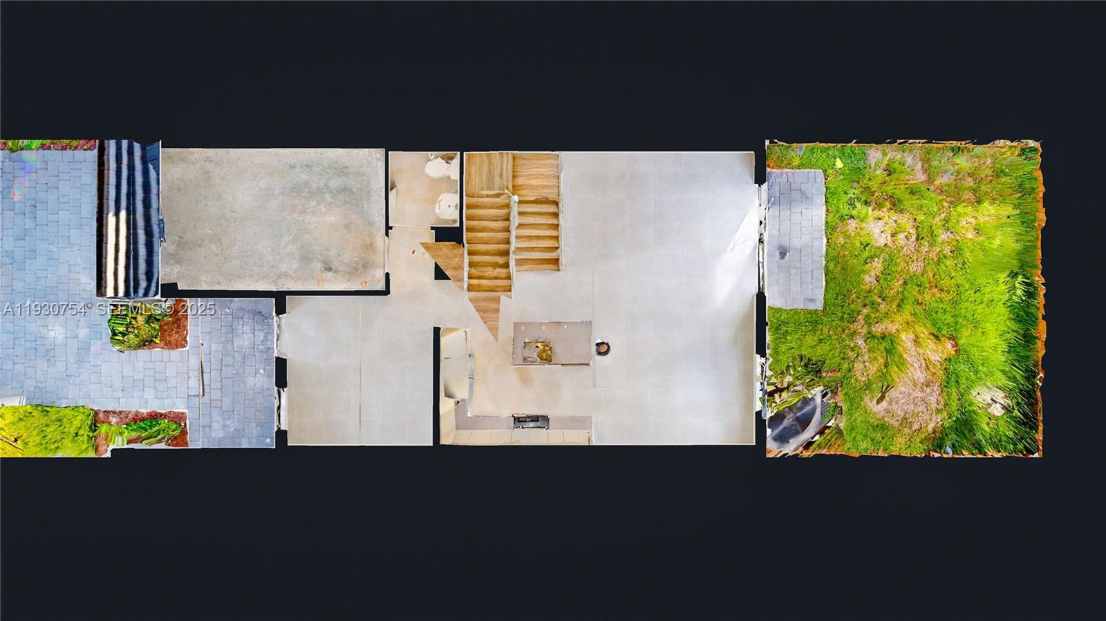 CENTURY PARK SQUARE - Residential