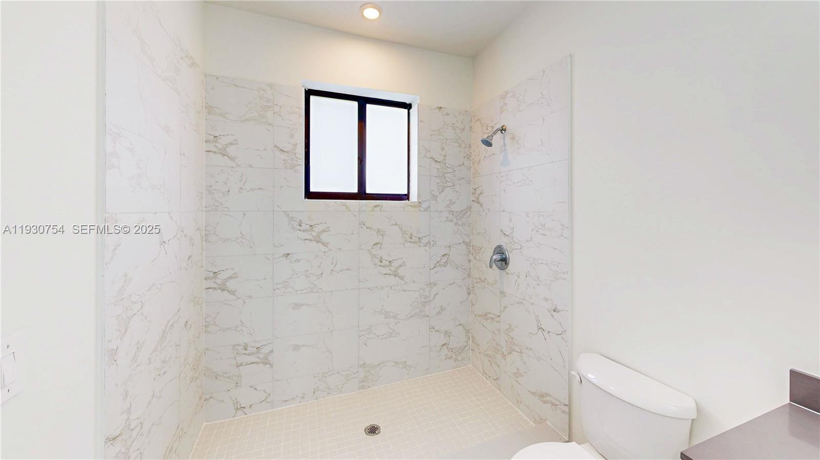 CENTURY PARK SQUARE - Residential