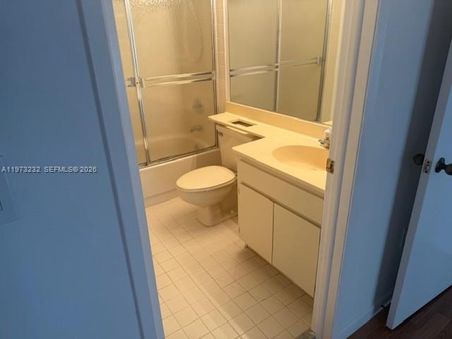 KENLAND POINTE CONDO II - Residential