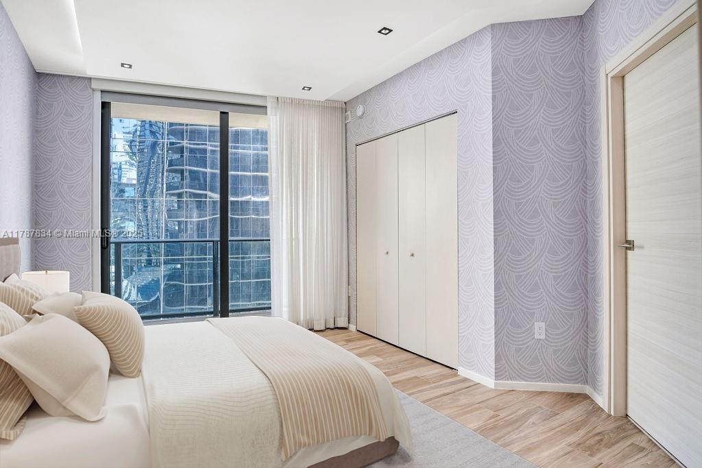 801 SMA RESIDENCE CONDO - Residential