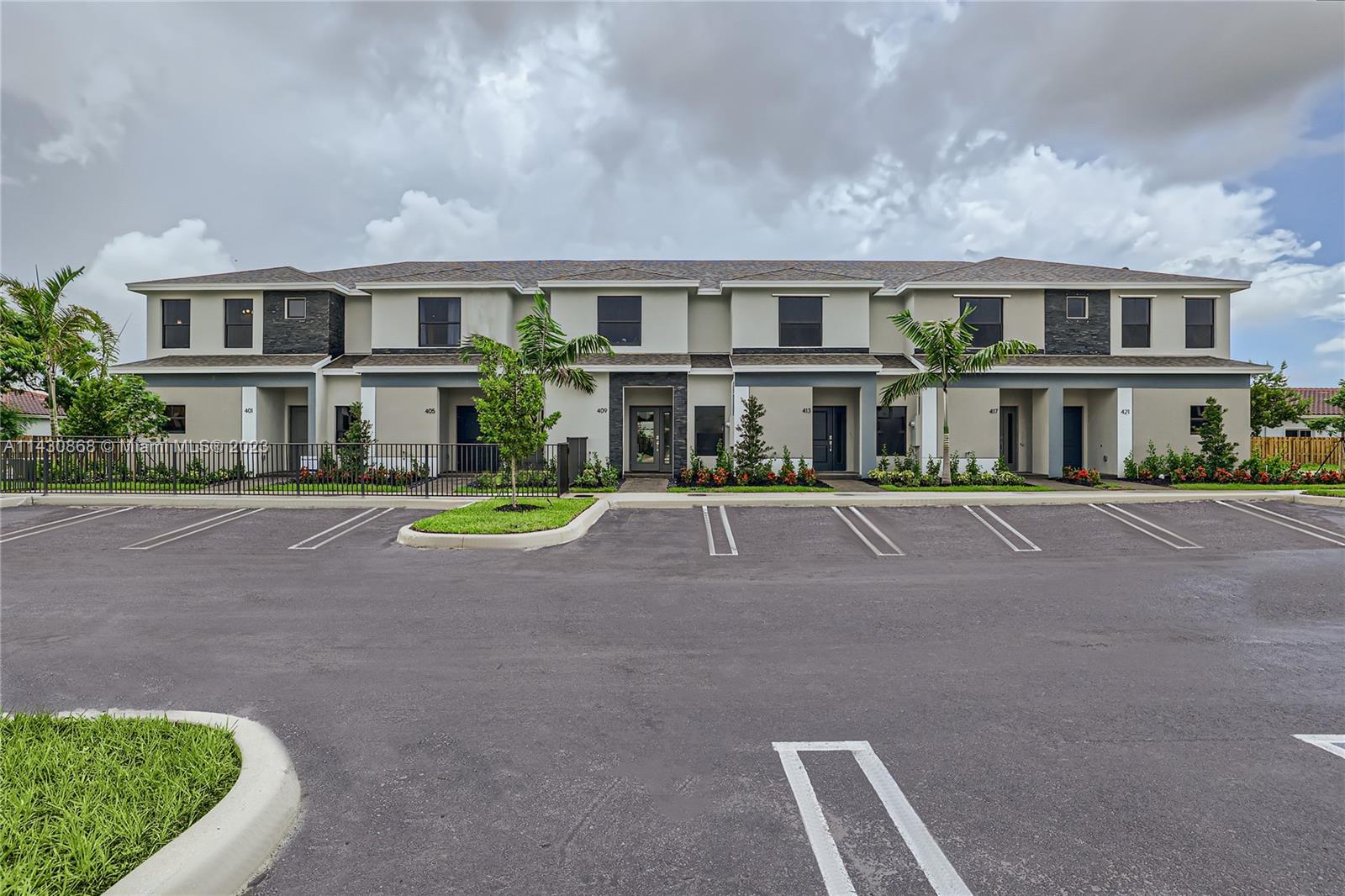 Sebastian Isles - Residential