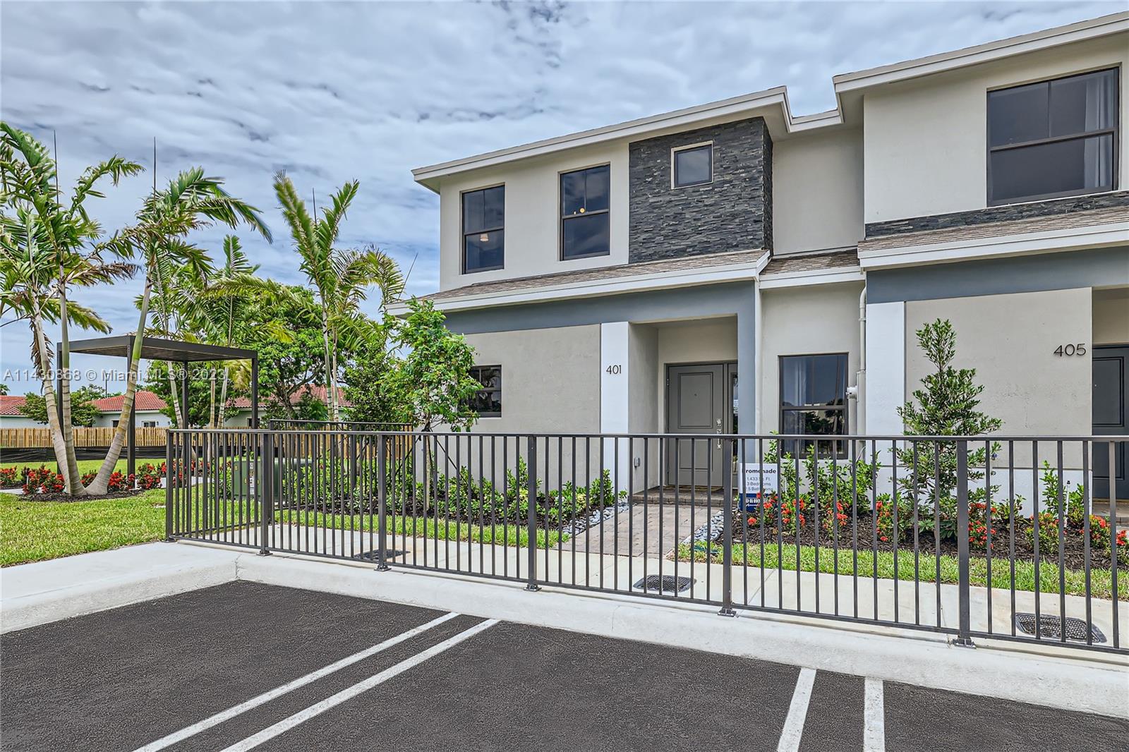 Sebastian Isles - Residential