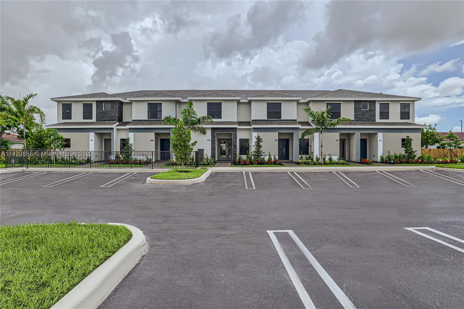 Sebastian Isles - Residential
