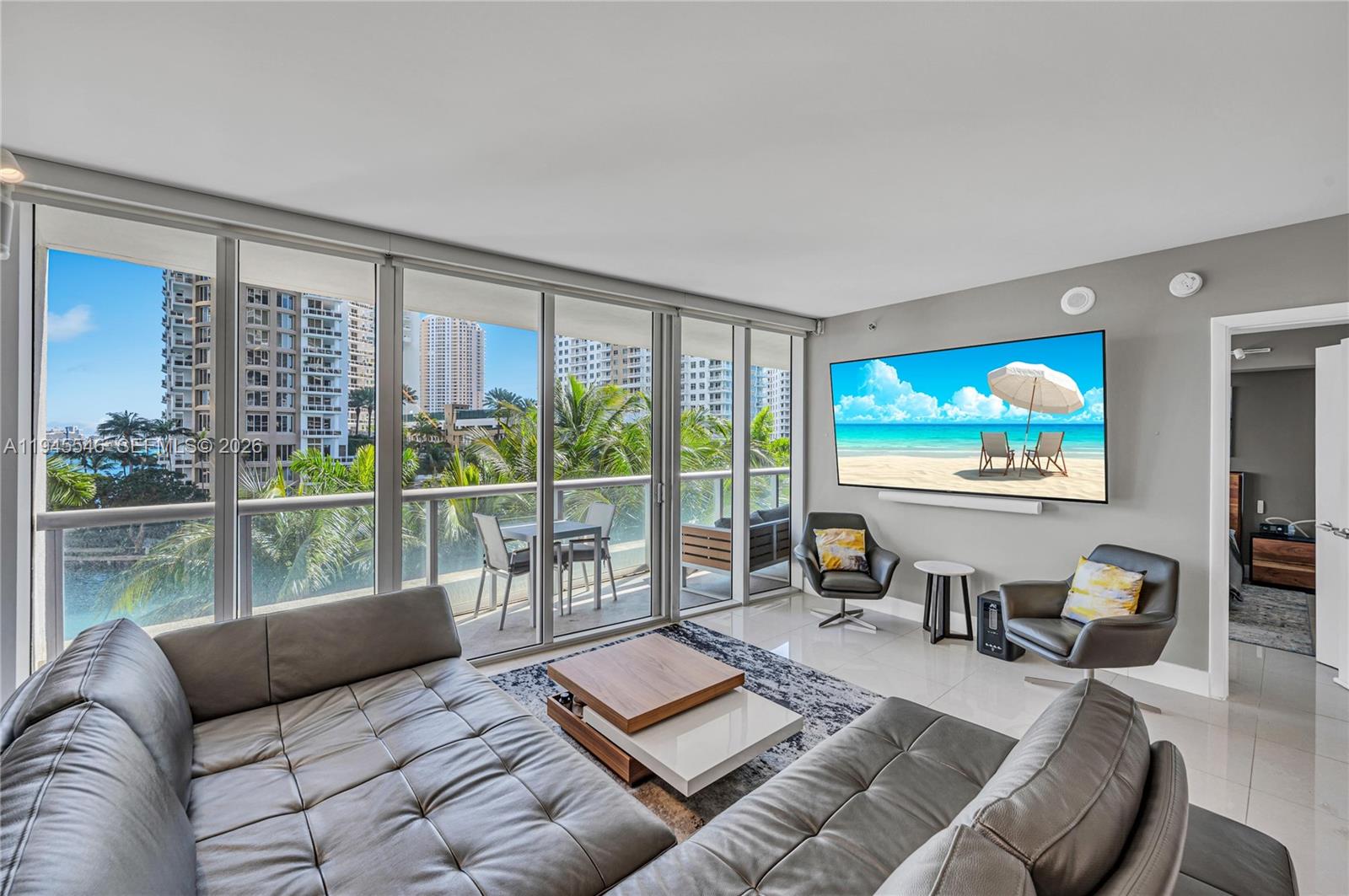 View photos, virtual tours, details... 465 Brickell Ave 417