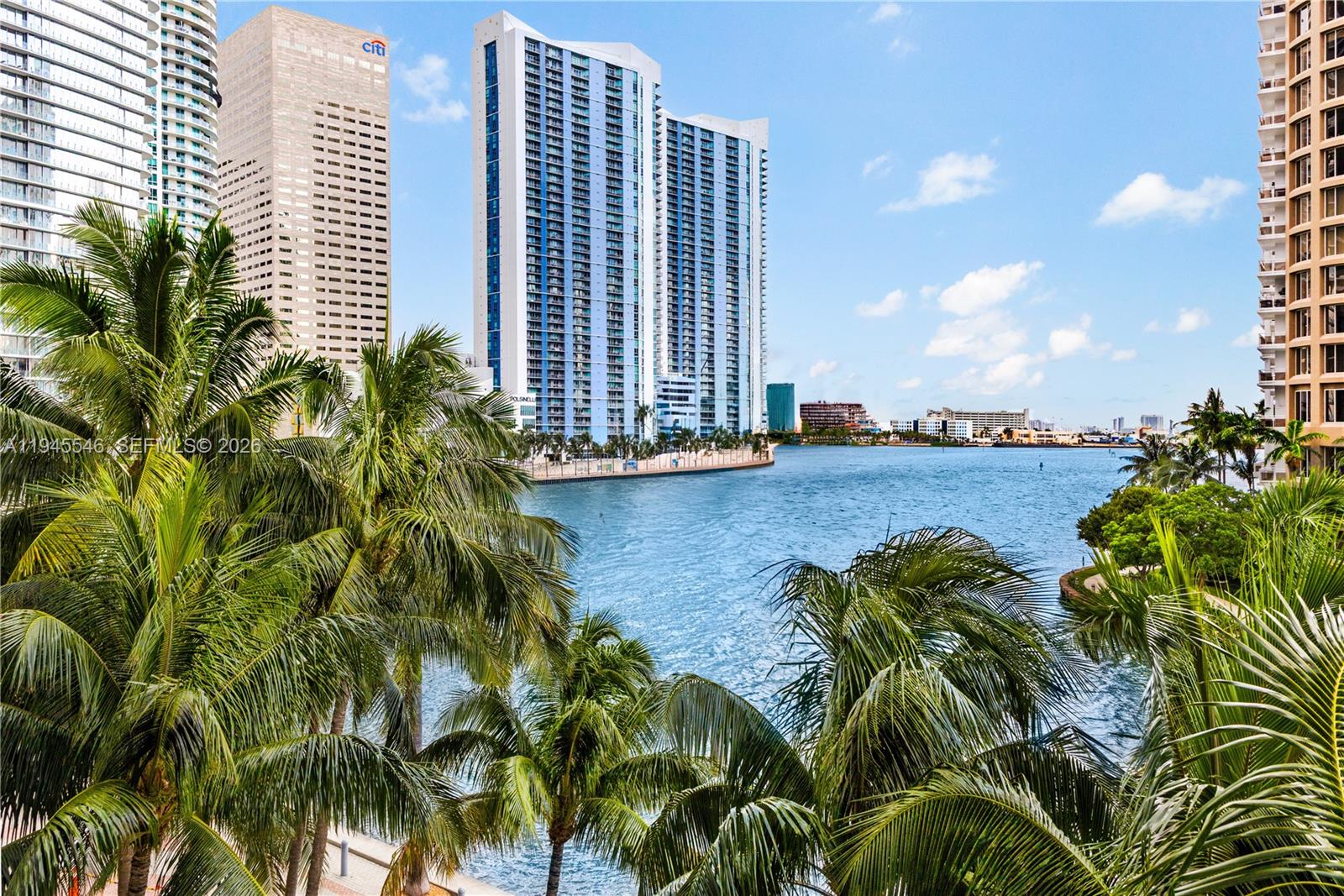 ICONBRICKELL CONDO NO 1 - Residential