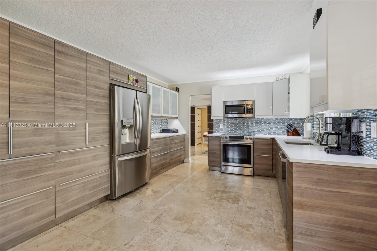 FALCONS LEA - Residential