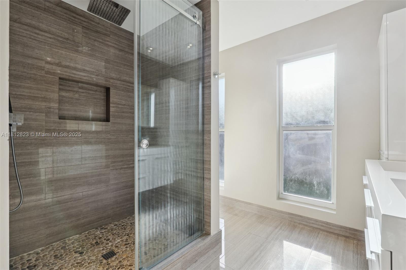 FALCONS LEA - Residential