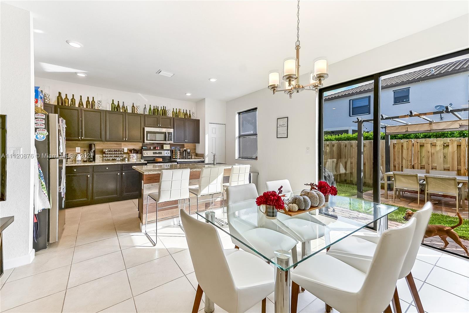 COCO PALM ESTATES - Residential