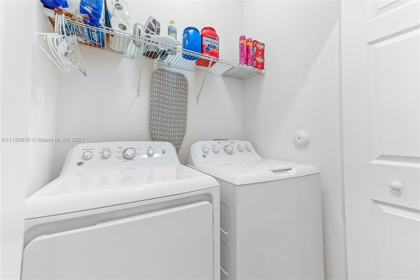 COCO PALM ESTATES - Residential