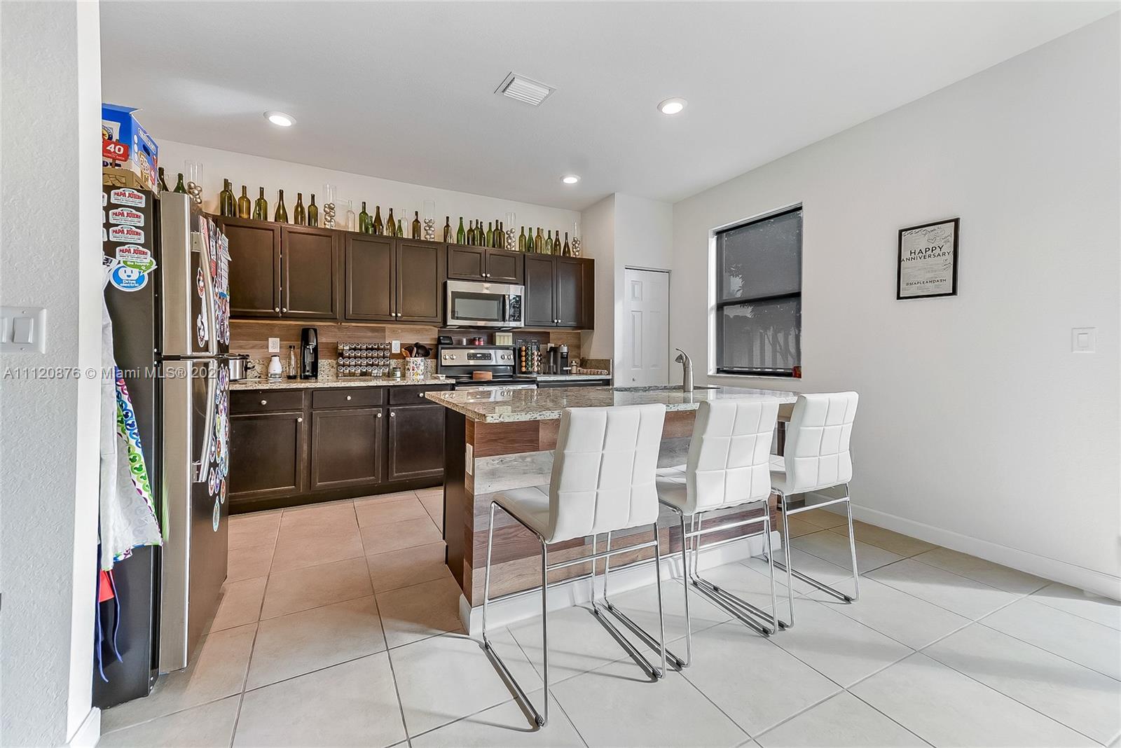 COCO PALM ESTATES - Residential