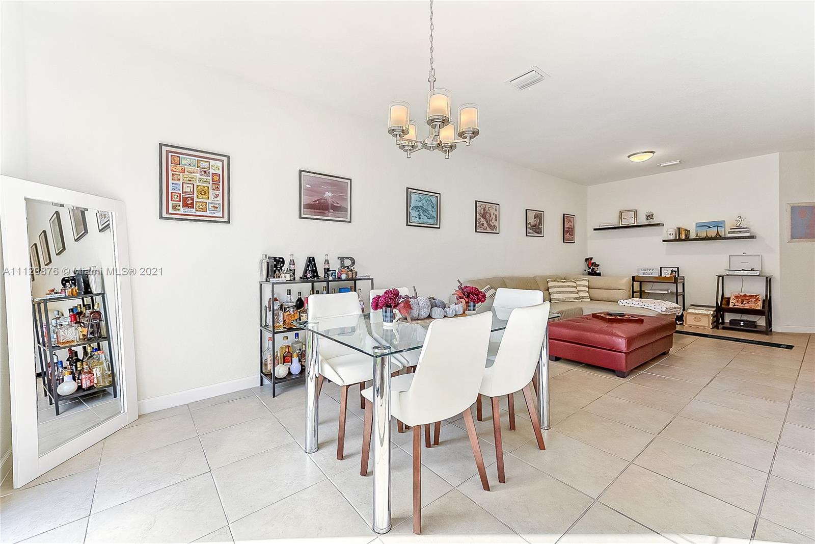 COCO PALM ESTATES - Residential