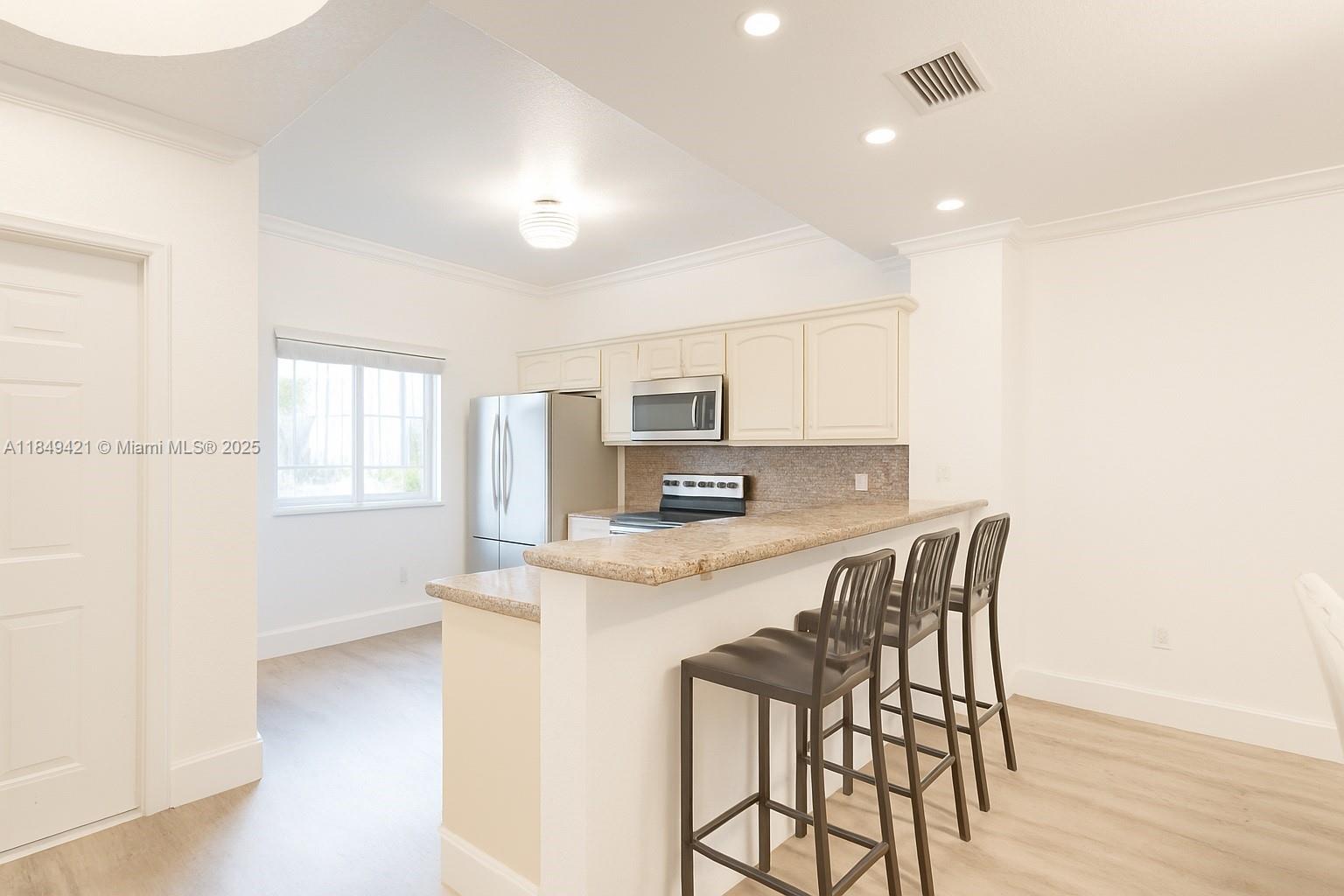 11651 NE 18th Dr 11651