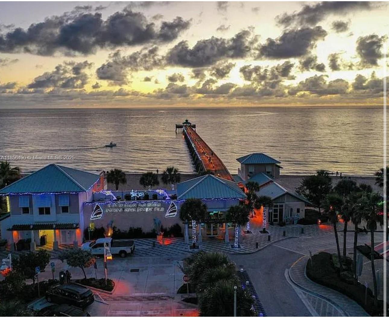 THE COVE - Residential