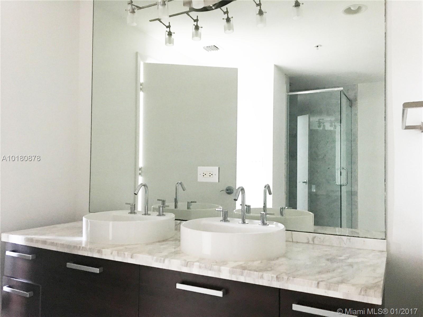 Vizcayne North - Residential Lease