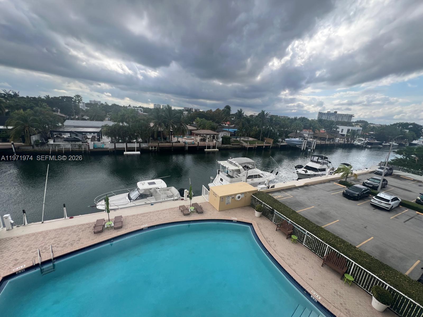 KEYSTONE TOWERS CONDO - Residential Lease