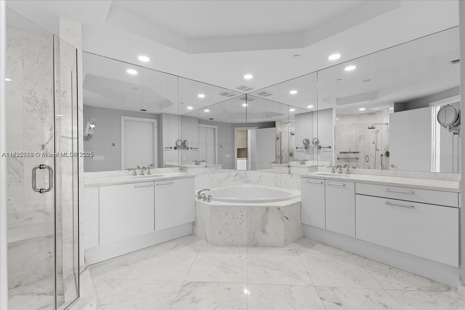 BELLINI AT WILLIAMS ISLAN - Residential