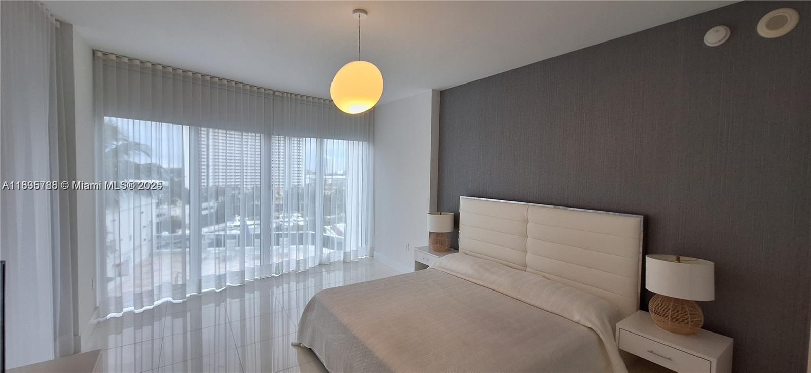 BELLINI AT WILLIAMS ISLAN - Residential