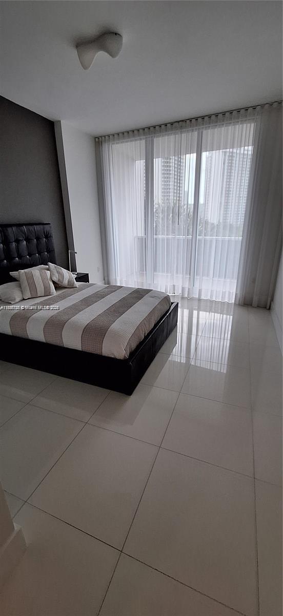 BELLINI AT WILLIAMS ISLAN - Residential