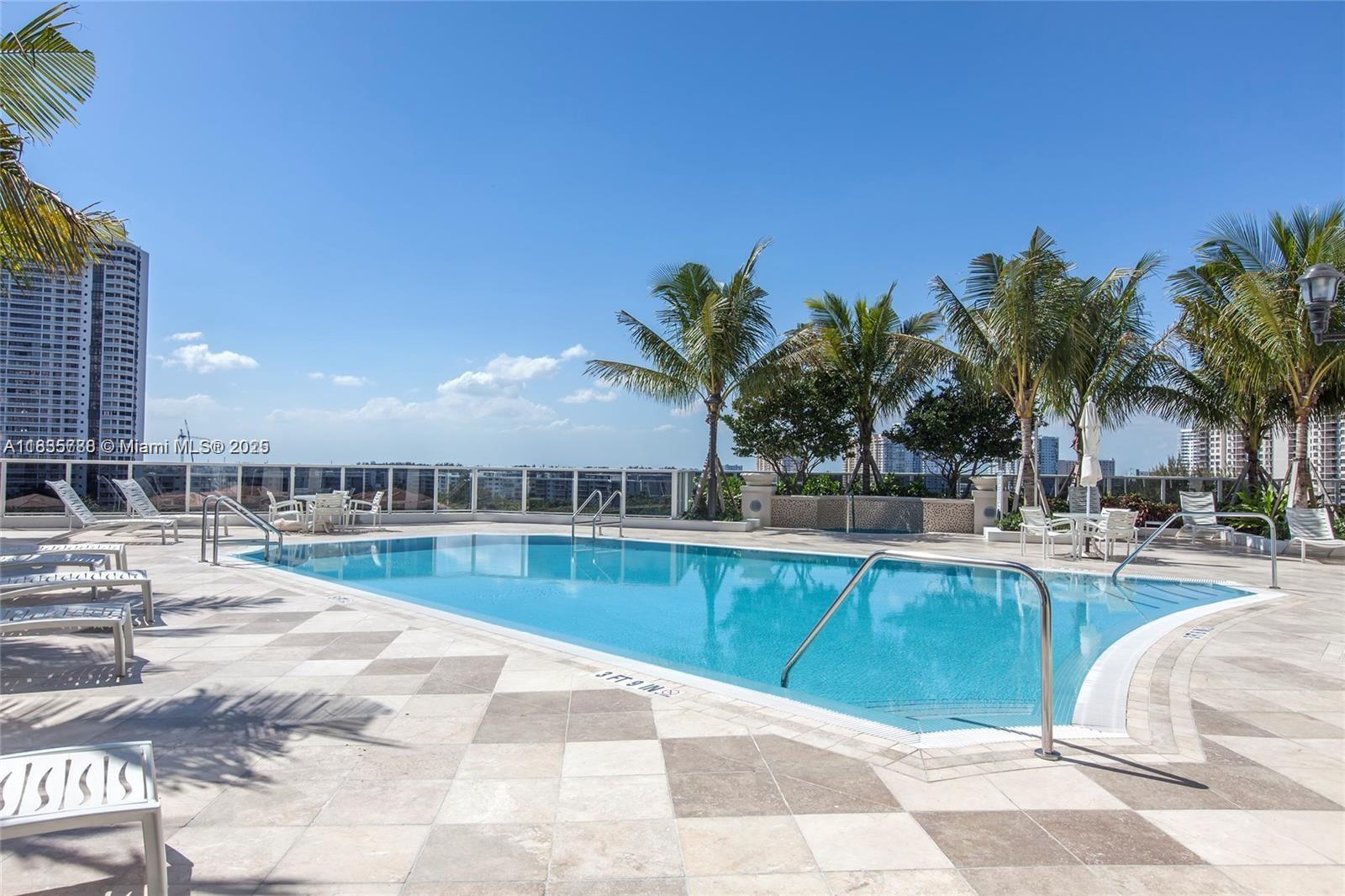 BELLINI AT WILLIAMS ISLAN - Residential