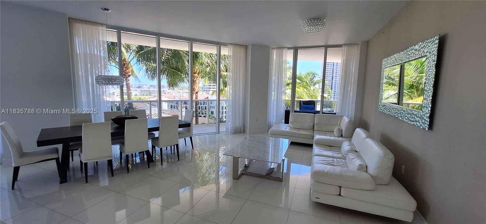 BELLINI AT WILLIAMS ISLAN - Residential