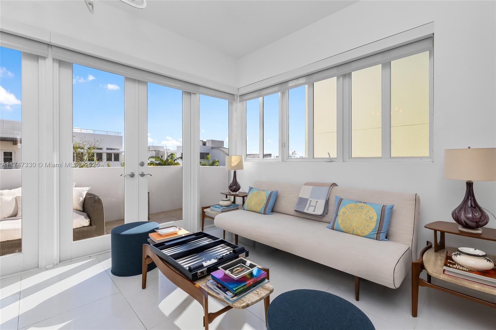 AQUA AT ALLISON ISLAND - Residential