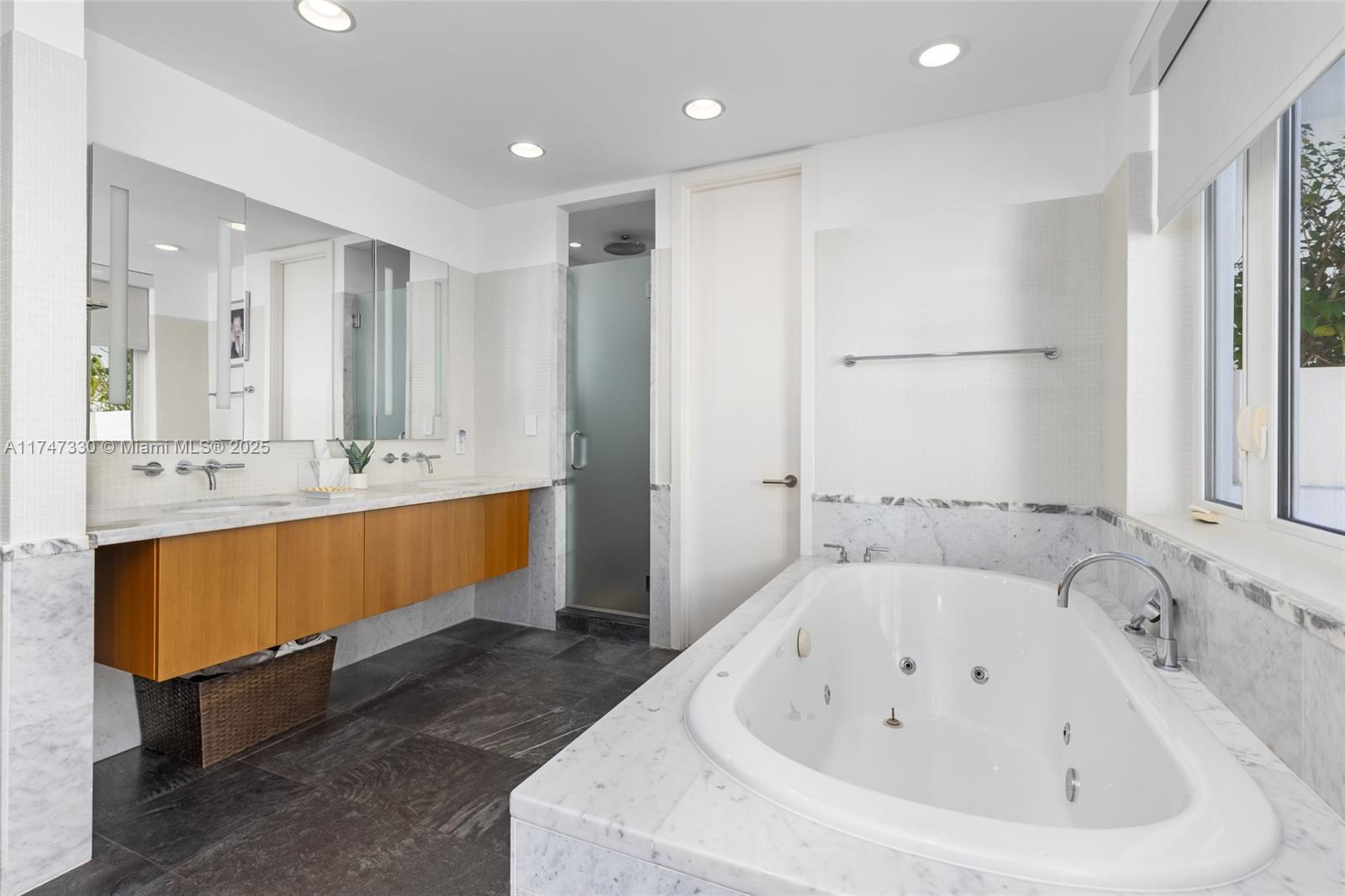 AQUA AT ALLISON ISLAND - Residential