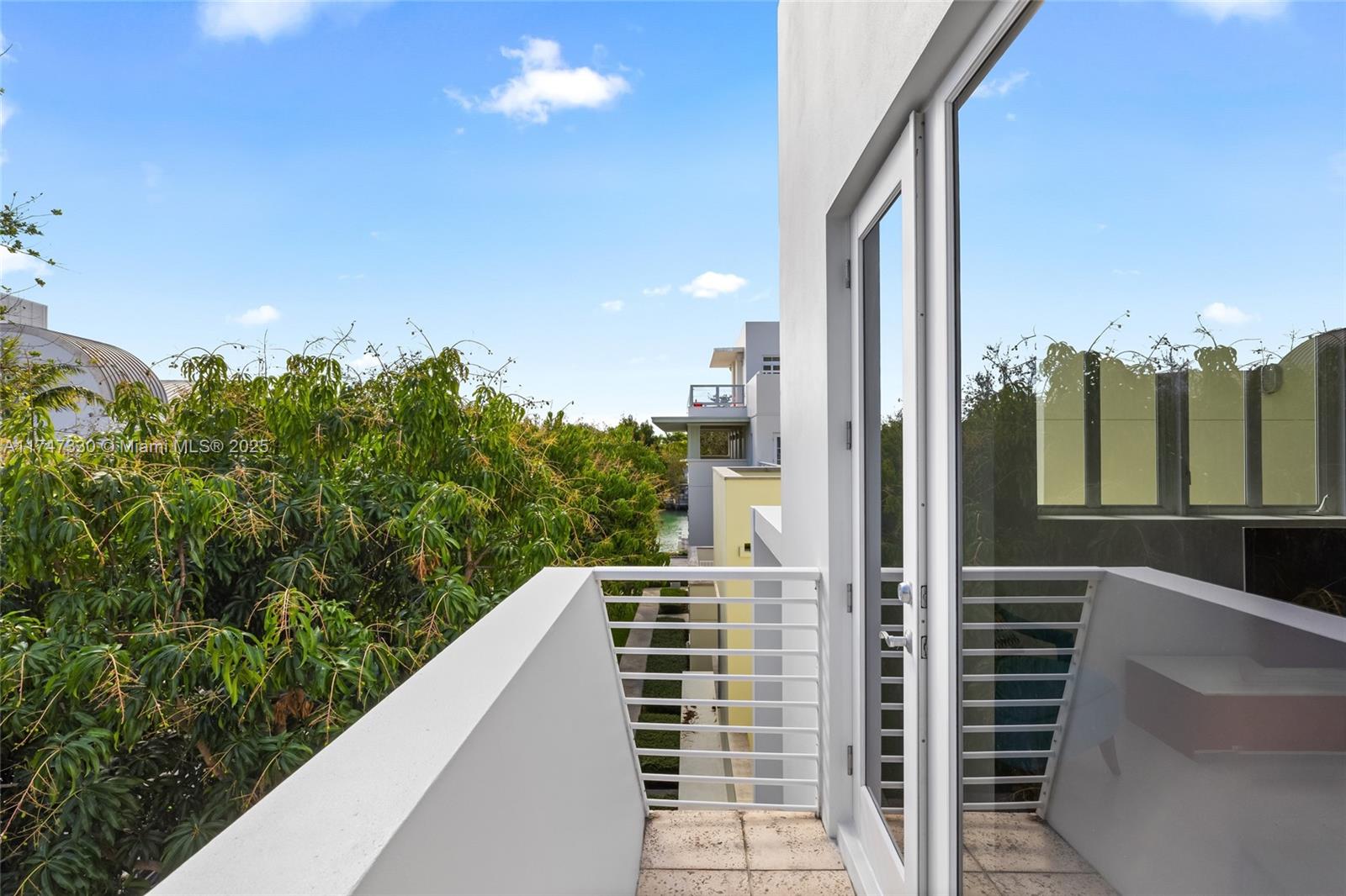 AQUA AT ALLISON ISLAND - Residential
