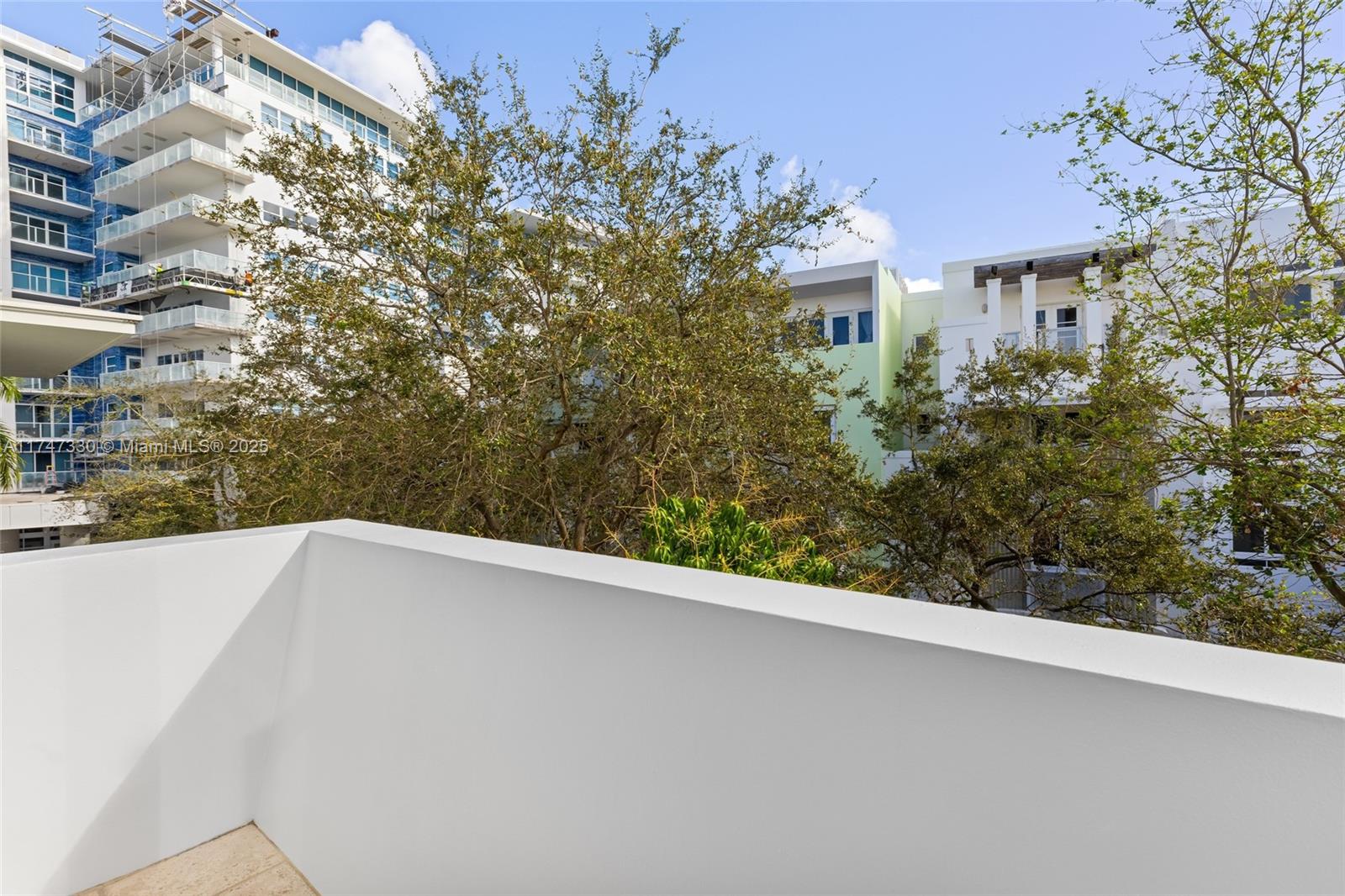 AQUA AT ALLISON ISLAND - Residential