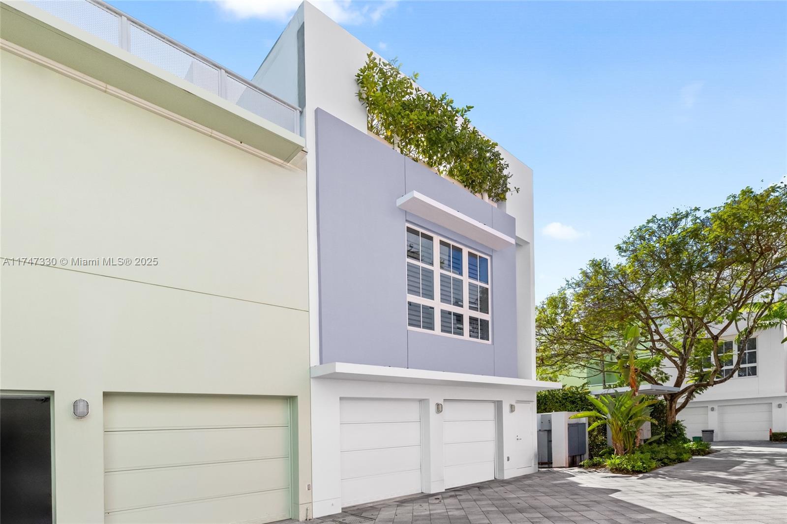 AQUA AT ALLISON ISLAND - Residential