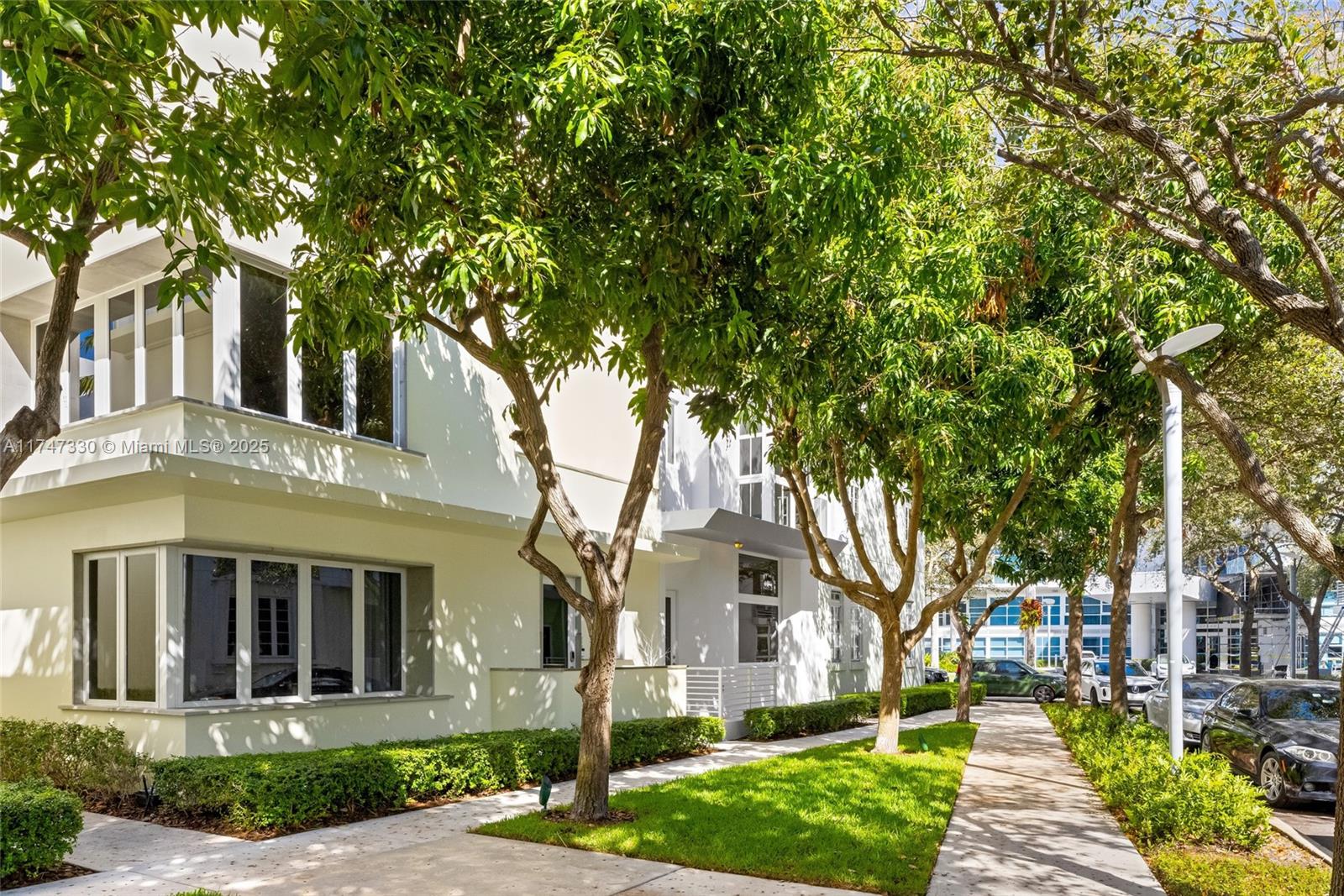 AQUA AT ALLISON ISLAND - Residential