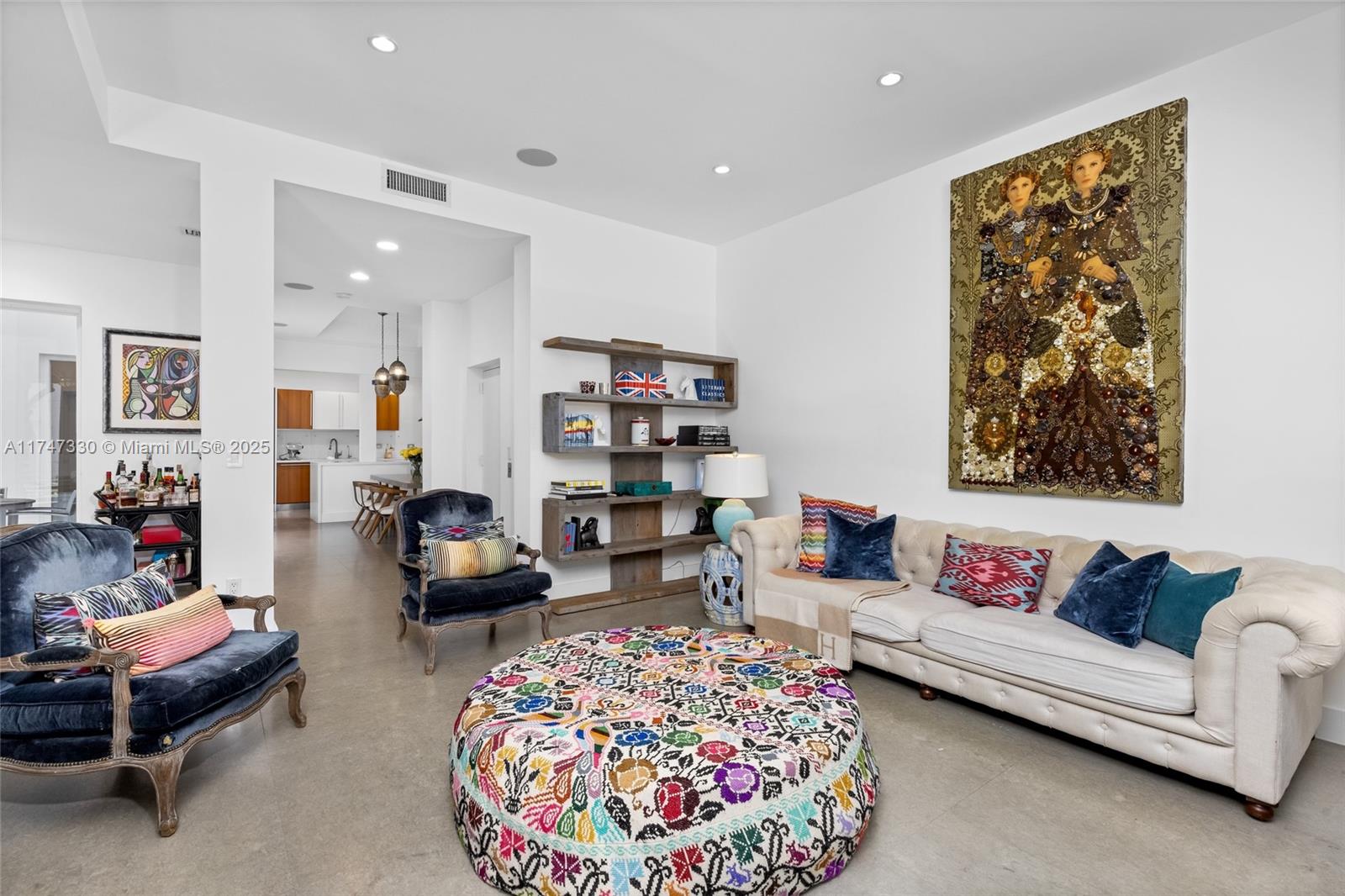 AQUA AT ALLISON ISLAND - Residential
