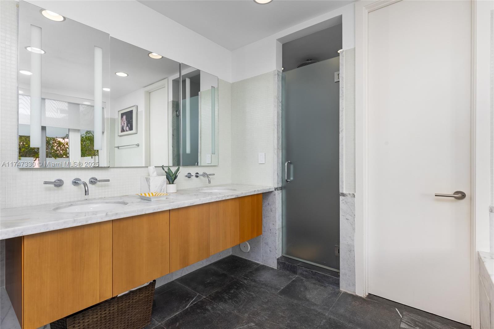 AQUA AT ALLISON ISLAND - Residential