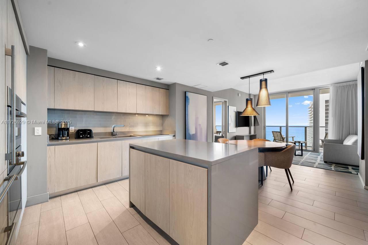 4010 SOUTH OCEAN CONDO - Residential