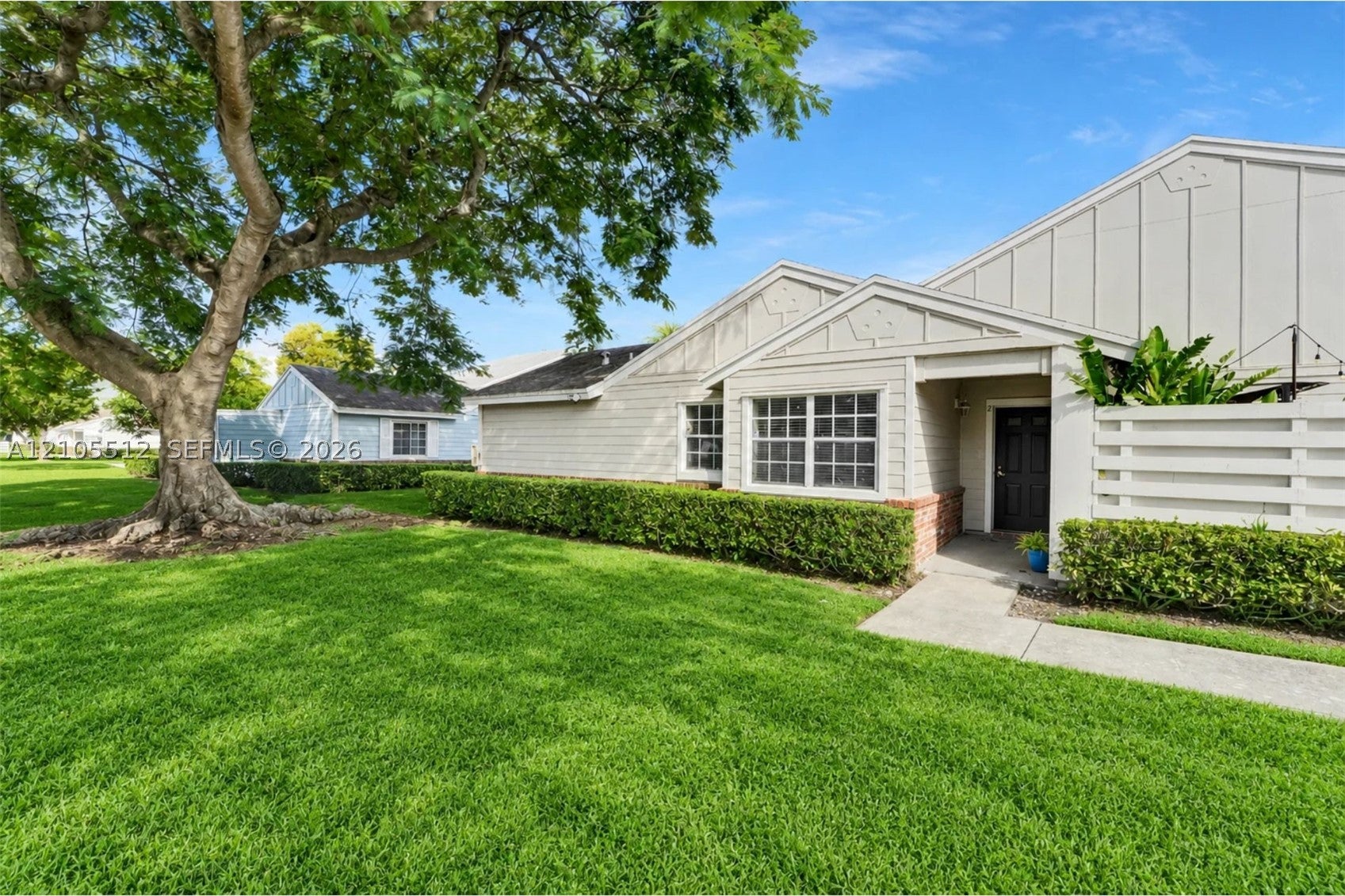 13785 SW 147th Cir Ln 214, Miami FL 33186