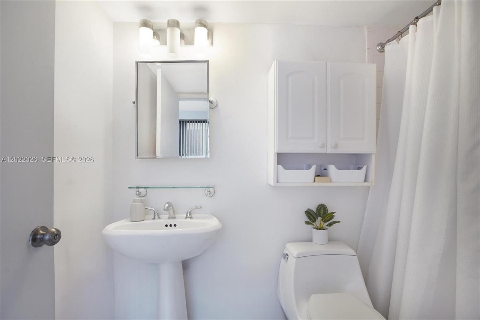 BRICKELL KEY II CONDO - Residential