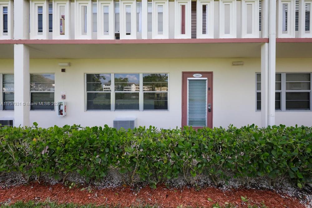 PRESTON AT CENTURY VILLAG - Residential