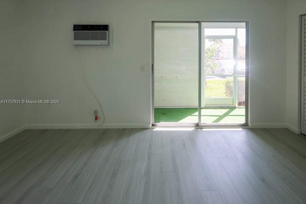 PRESTON AT CENTURY VILLAG - Residential