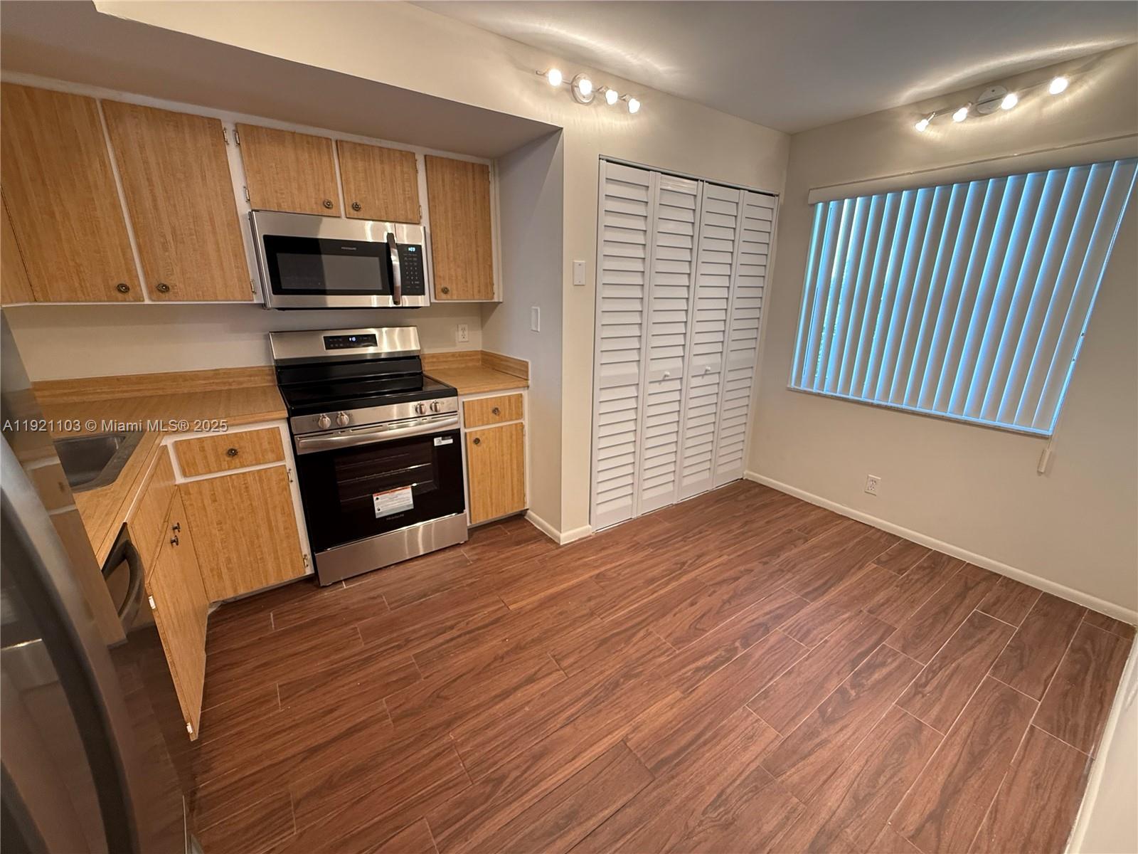 1650 NW 80th Ave 401